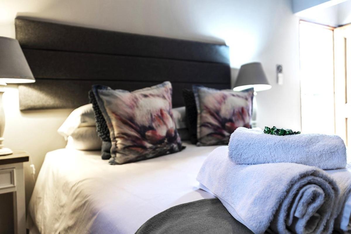 Sewende Hemel Hotel Kroonstad Bagian luar foto